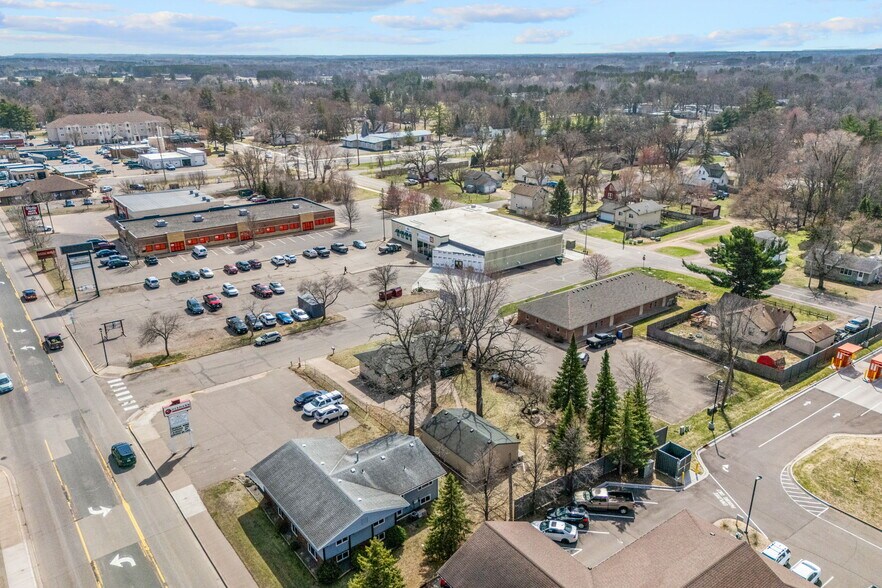 More Photos Of 38804 8th Ave, North Branch Office Residential For Sale