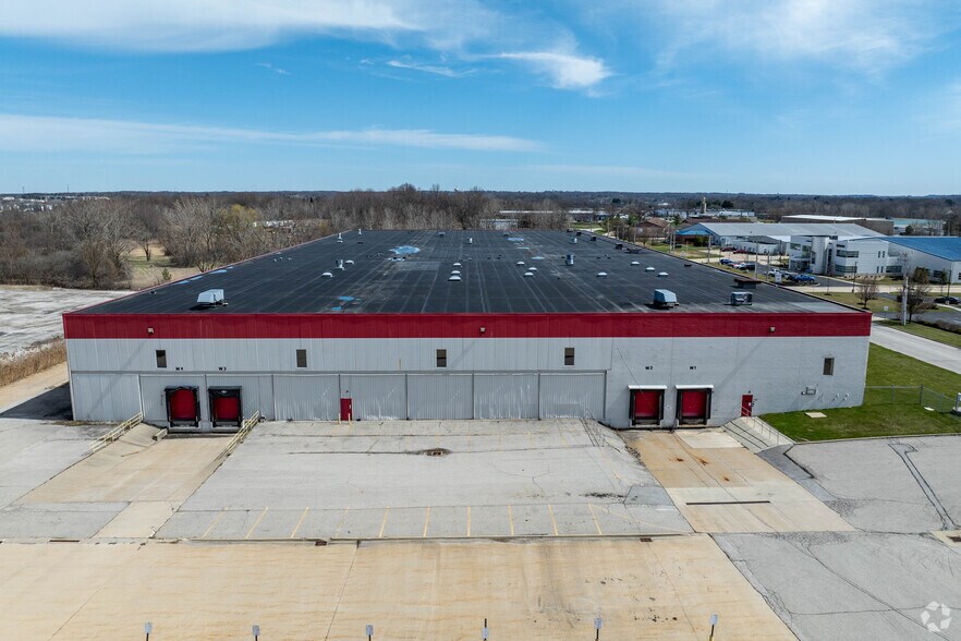 More Photos Of 129 Marc Dr, Cuyahoga Falls Manufacturing For Sale