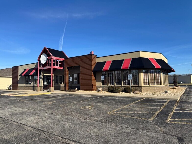 More Photos Of 1181 Stone Dr, Harrison Restaurant For Sale