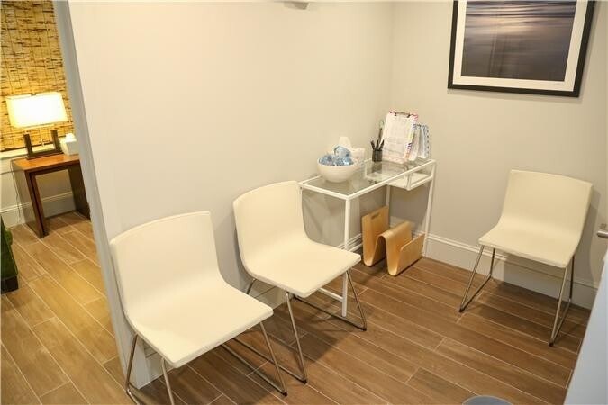 More Photos Of 214 E 70th St, New York Medical For Sale