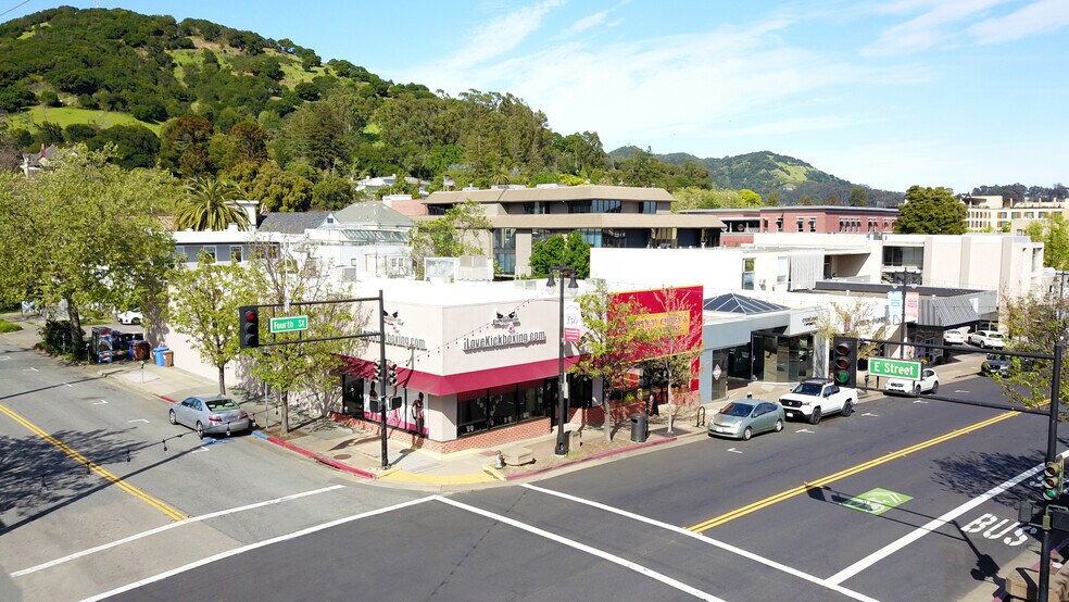 More Photos Of 1444-1446 4th St, San Rafael Storefront For Lease