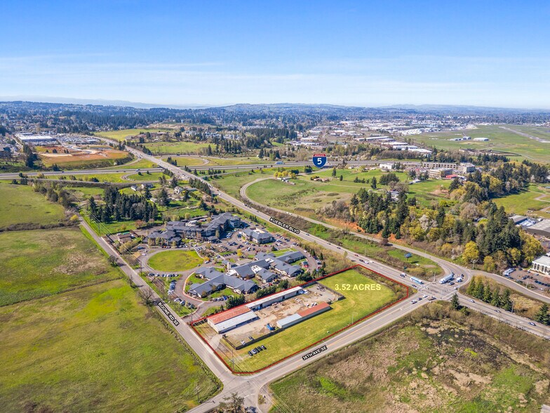 More Photos Of 3511 Boone Rd SE, Salem Distribution For Lease