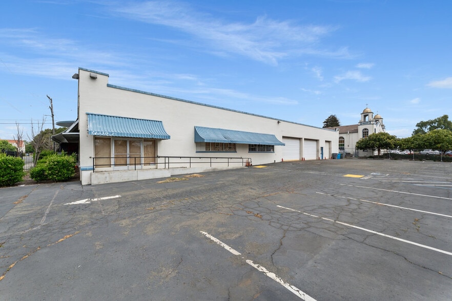 More Photos Of 1110 Colusa St, Vallejo Auto Repair For Sale