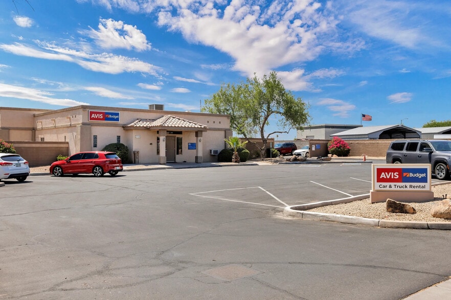 More Photos Of 17150 N 134th Dr, Surprise Light Manufacturing For Sale