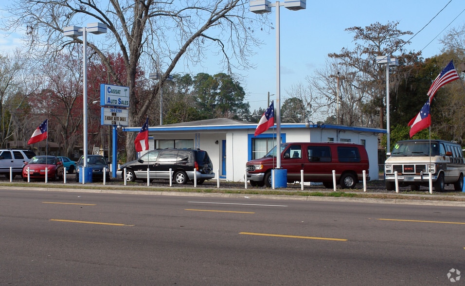 More Photos Of 1758 Cassat Ave, Jacksonville Auto Dealership For Sale