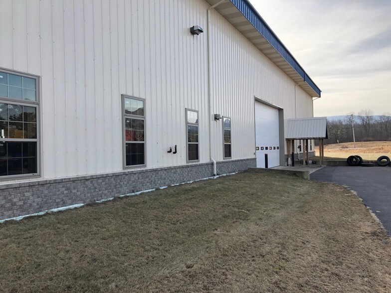 More Photos Of 5 Junior Dr, East Durham Warehouse For Sale