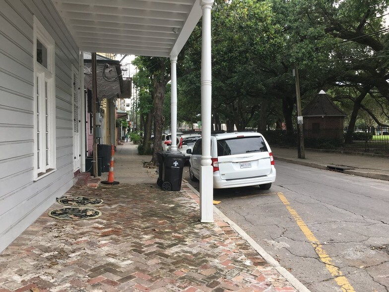More Photos Of 801 Frenchmen St, New Orleans Restaurant For Lease