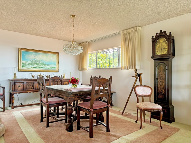 More Photos Of 1621 Grand Ave, Santa Barbara Assisted Living For Sale