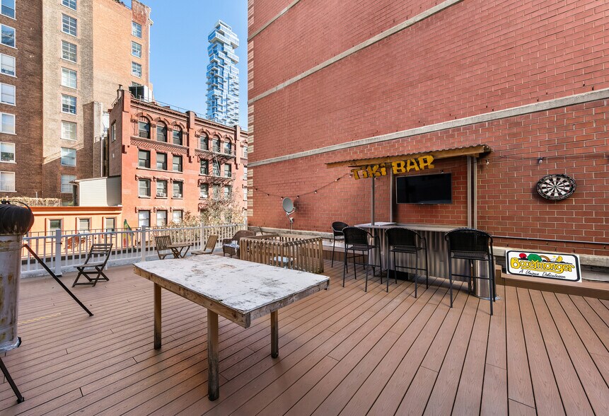 More Photos Of 135 Reade St, New York Multifamily For Sale