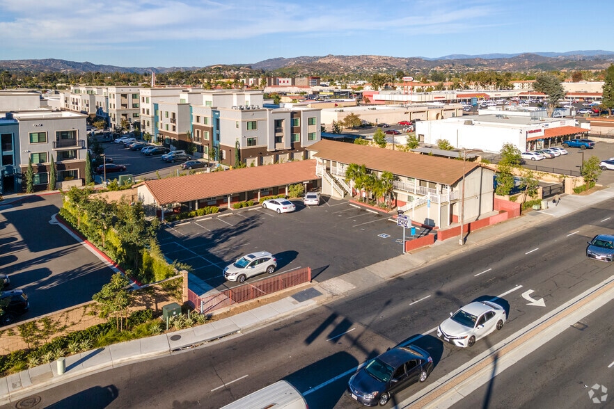 More Photos Of 420 W Washington Ave, Escondido Hotel For Sale