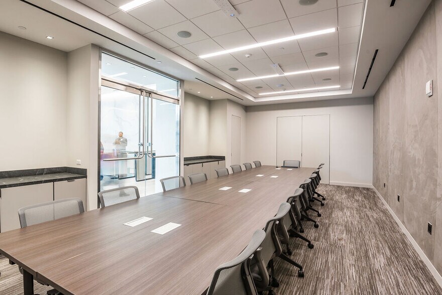 More Photos Of 1 N Lexington Ave, White Plains Office For Lease