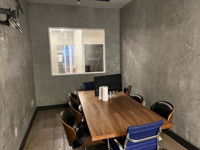 More Photos Of 1306 Avenue H, Brooklyn Storefront Retail Residential For Lease