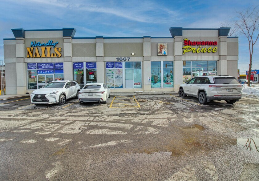 More Photos Of 1667 Merivale Rd, Ottawa Freestanding For Sale