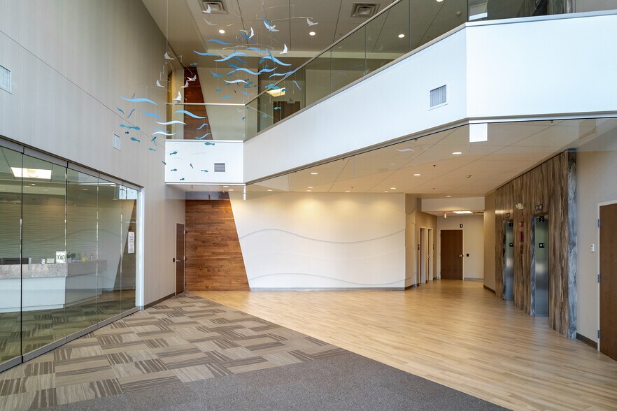 More Photos Of 110105 Pioneer Trl, Chaska Medical For Lease