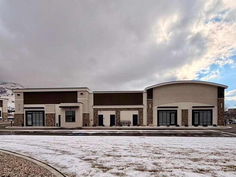 Primary Photo Of 1136 450 w, Brigham City Flex For Lease