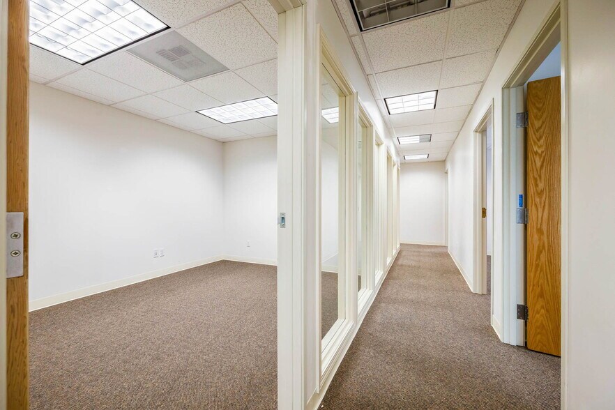 More Photos Of 705 9th St, Florence Medical For Lease