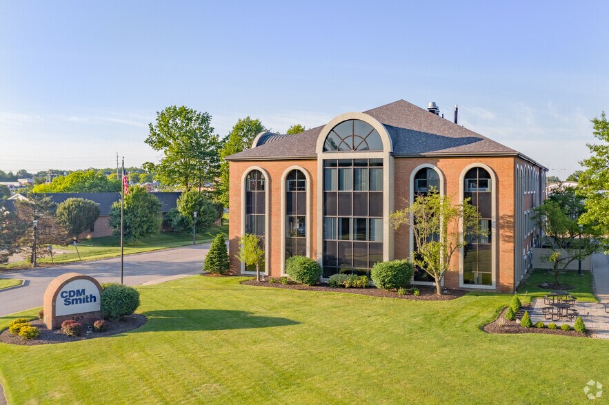 More Photos Of 165 Smokerise Dr, Wadsworth Office For Sale