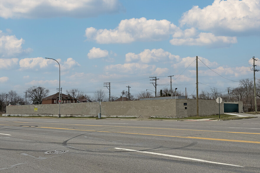 Primary Photo Of 8503 Livernois Ave, Detroit Land For Sale