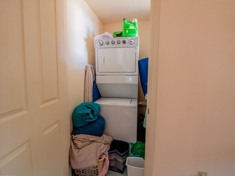 More Photos Of 1001-1005 Ann Ave, Saint Louis Apartments For Sale