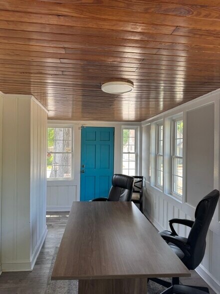 More Photos Of 180 Church St, Concord Freestanding For Sale