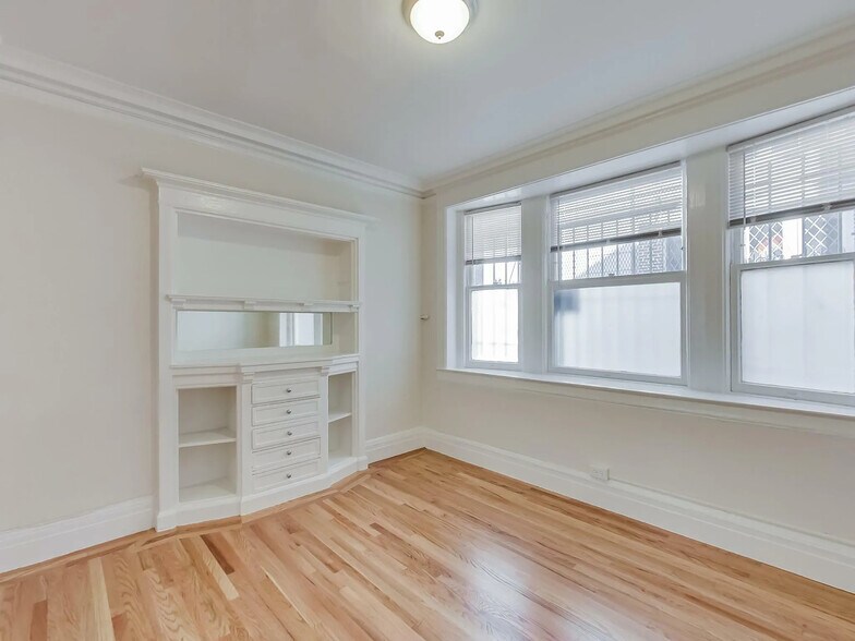 More Photos Of 655 Hyde St, San Francisco Apartments For Sale