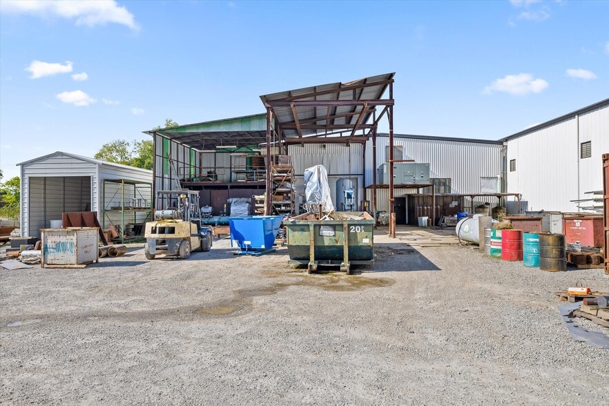 More Photos Of 1410 Workman Rd, Chattanooga Manufacturing For Lease