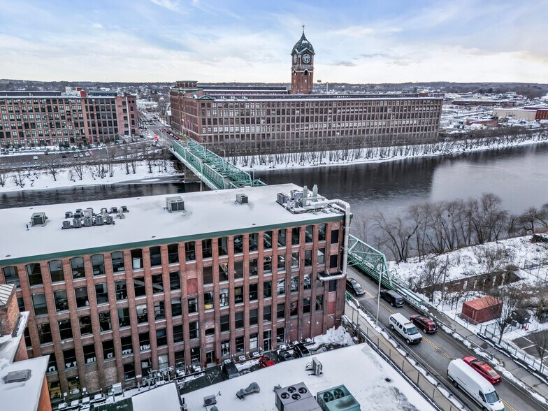 More Photos Of 1 Union St, Lawrence Office For Lease