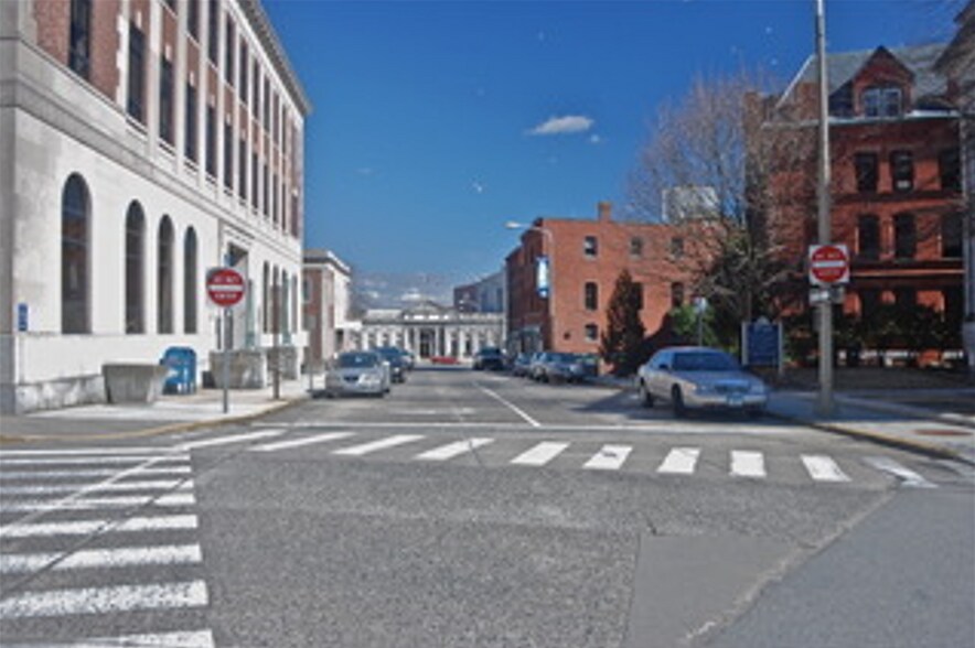 More Photos Of 153-165 State St, New London Office For Sale