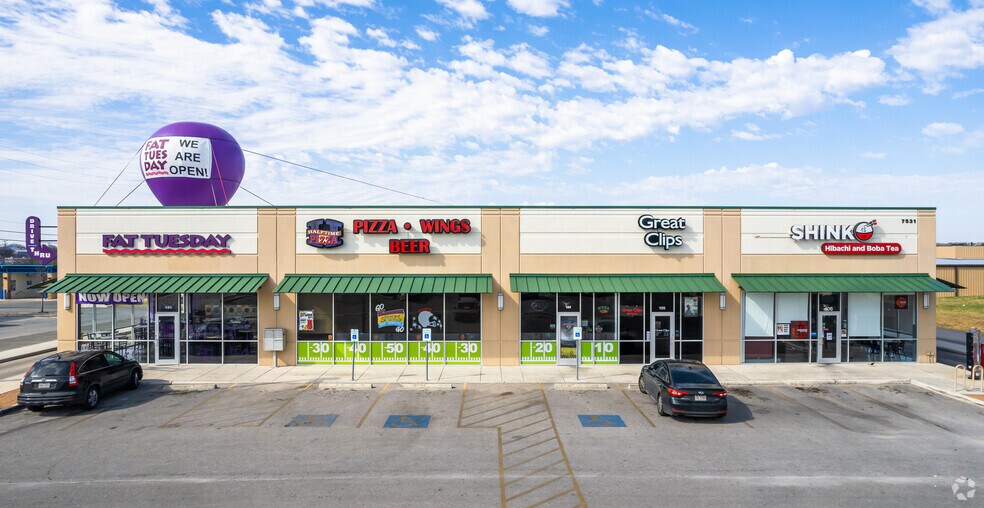 More Photos Of 7531 Bandera Rd, San Antonio Storefront For Sale