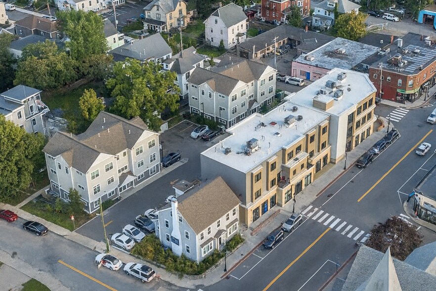 More Photos Of 550 Moody St, Waltham Medical For Lease