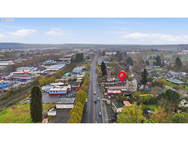 More Photos Of 11324 NE Sandy Blvd, Portland Hotel For Sale