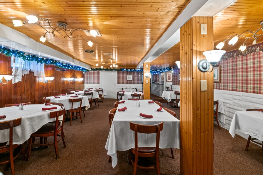 More Photos Of 2201 Perkiomen Ave, Mount Penn Restaurant For Sale