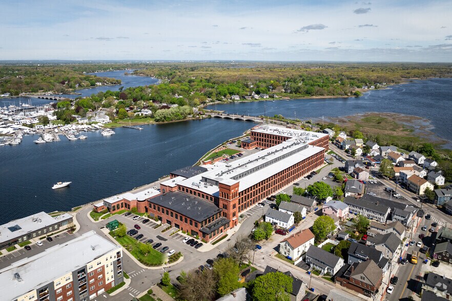 More Photos Of 99 Main St, Warren Apartments For Lease