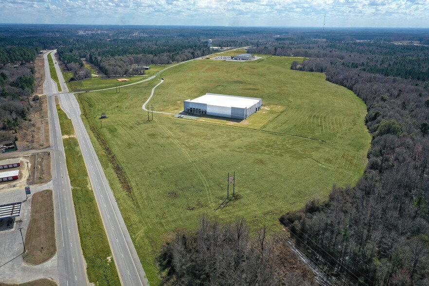 More Photos Of 701 Industrial Park Rd, Sylvania Warehouse For Sale