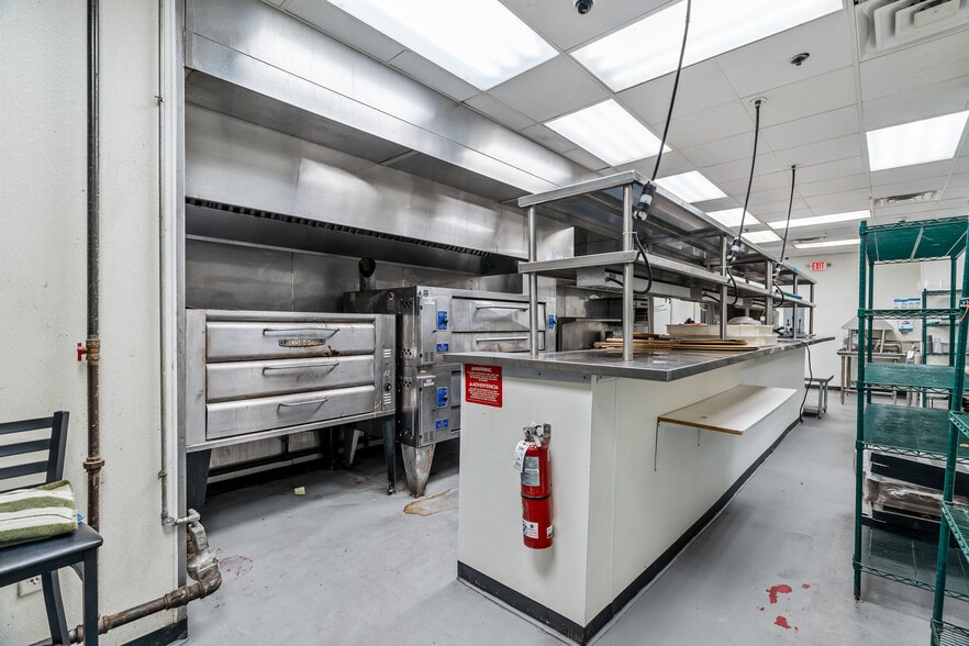 More Photos Of 1511-1515 Washington Ave, Saint Louis Apartments For Lease