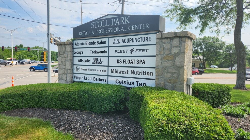 More Photos Of 11800-11922 W 119th St, Overland Park Unknown For Lease