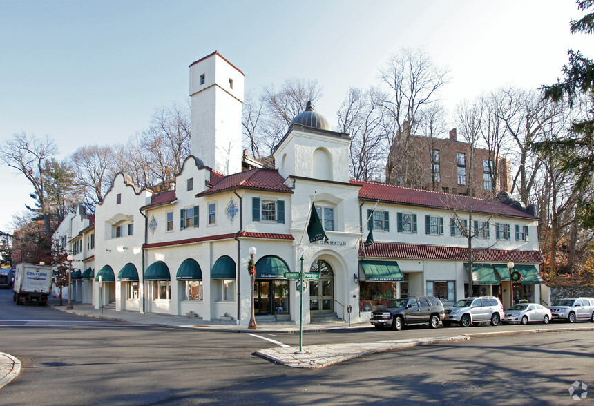 Primary Photo Of 3-7 Pondfield Rd, Bronxville Storefront Retail Office For Lease