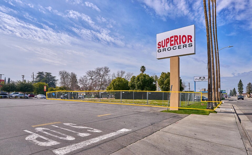 More Photos Of 1115 Union Ave, Bakersfield Land For Lease