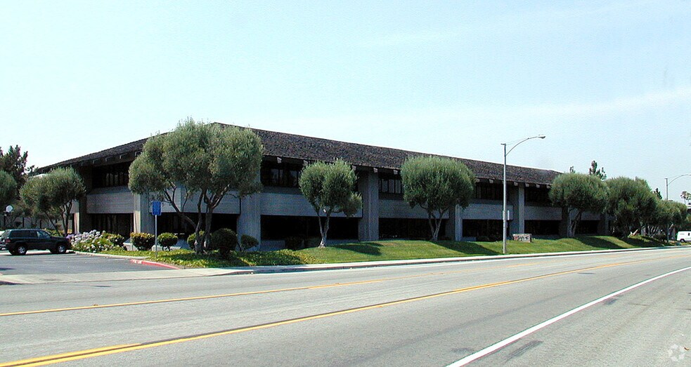 More Photos Of 1309 S Mary Ave, Sunnyvale Office For Lease