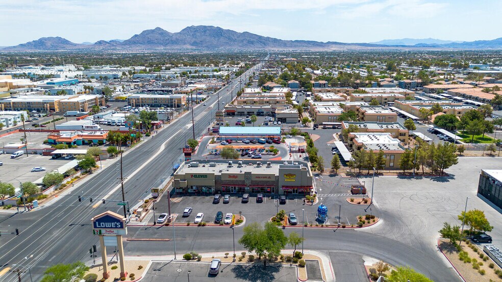 More Photos Of 2877 E Charleston Blvd, Las Vegas Freestanding For Sale