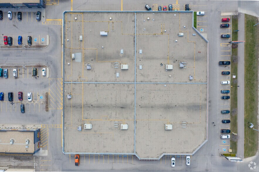 More Photos Of 9950 Macleod Trl SE, Calgary Unknown For Lease