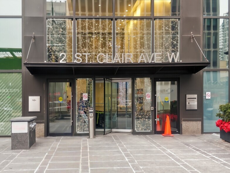 More Photos Of 2 St Clair Ave E, Toronto Coworking Space