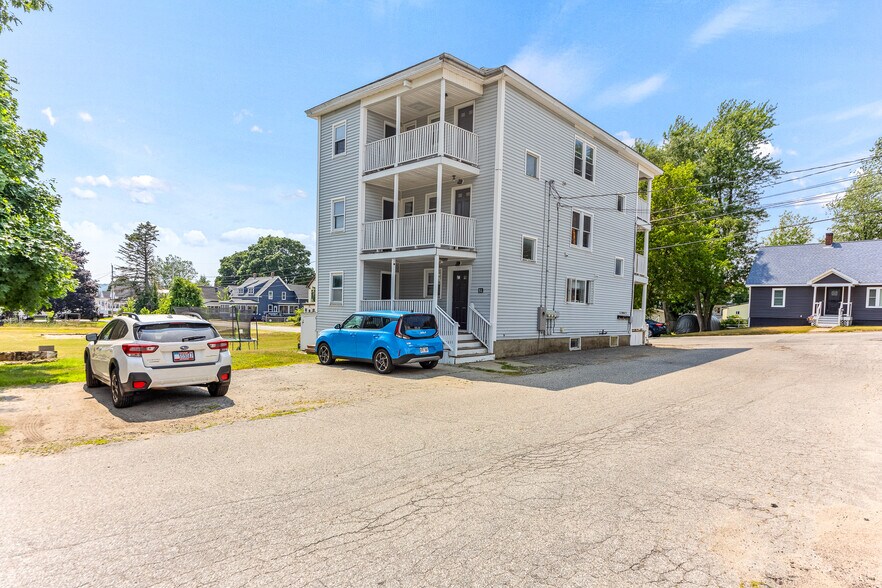 More Photos Of 51 Tanguay St, Sanford Apartments For Sale