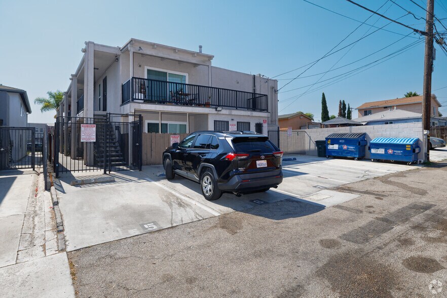 More Photos Of 4053 Wilson Ave, San Diego Apartments For Sale