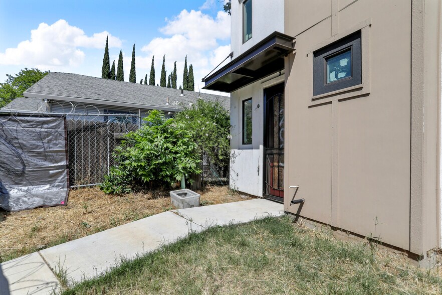 More Photos Of , Sacramento Unknown For Sale