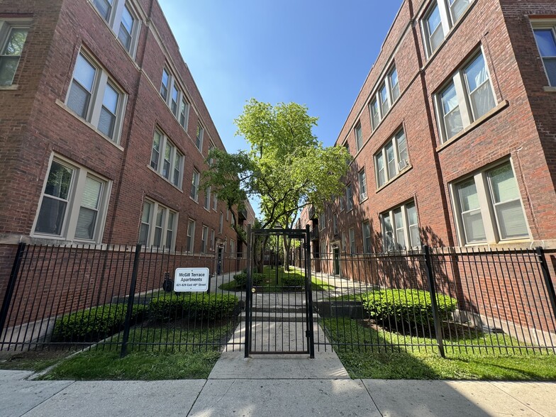 Primary Photo Of 821 E 49th St, Chicago Apartments For Sale