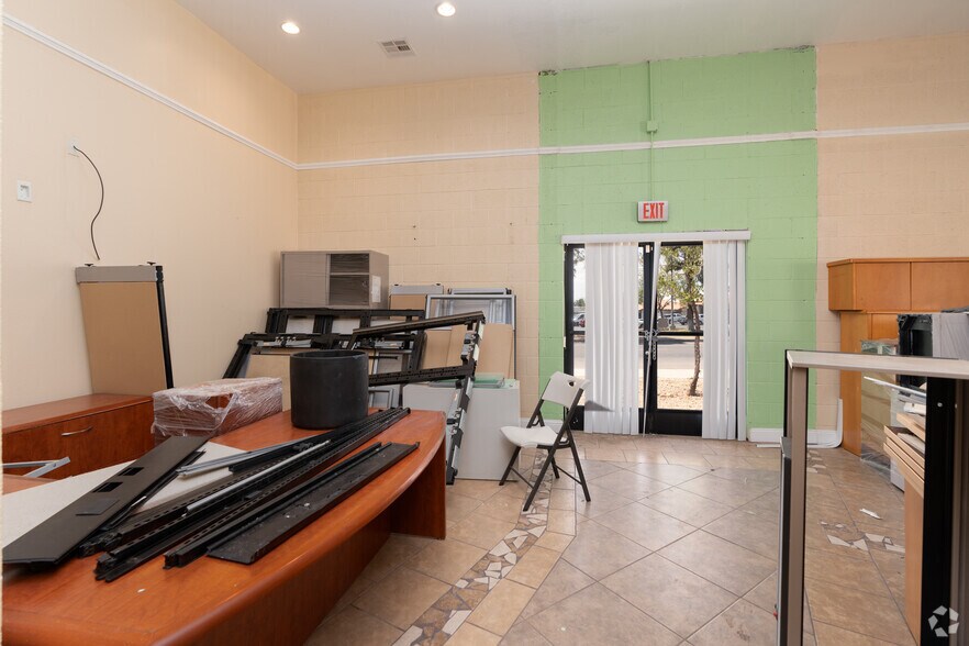 More Photos Of 2935 Oswell St, Bakersfield Medical For Lease