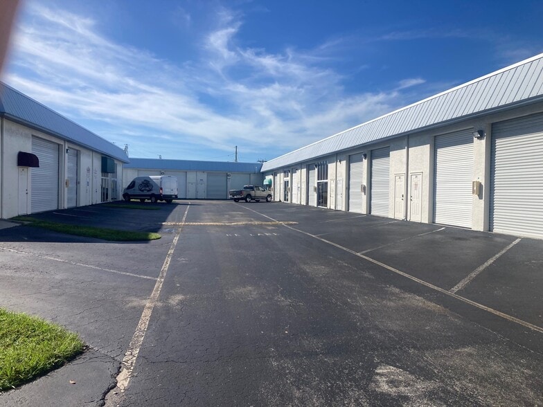 More Photos Of 994 Barfield Dr, Marco Island Warehouse For Sale