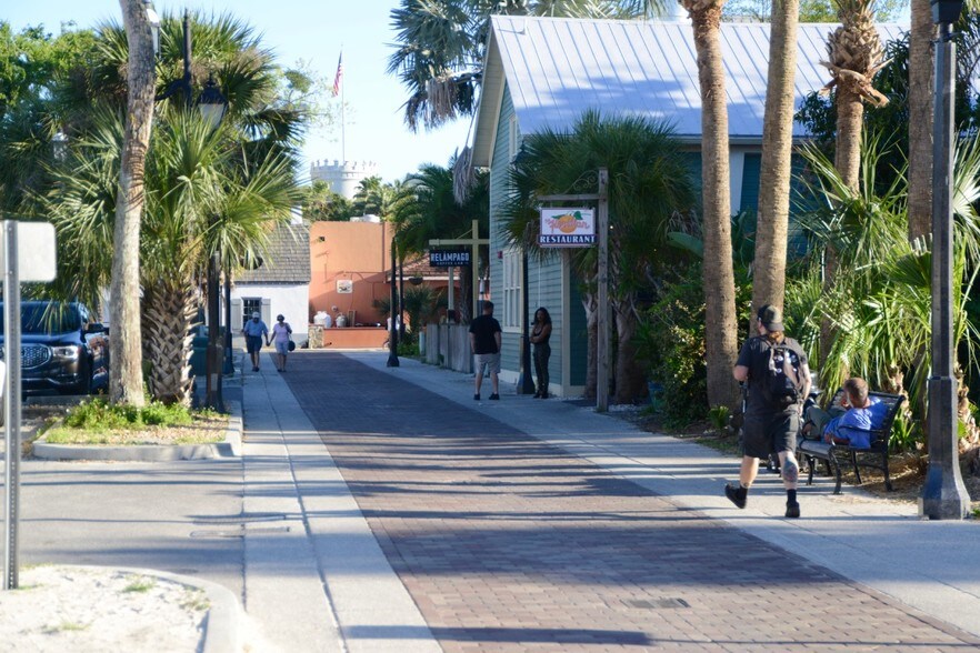 More Photos Of 61 Spanish St, Saint Augustine Restaurant For Lease