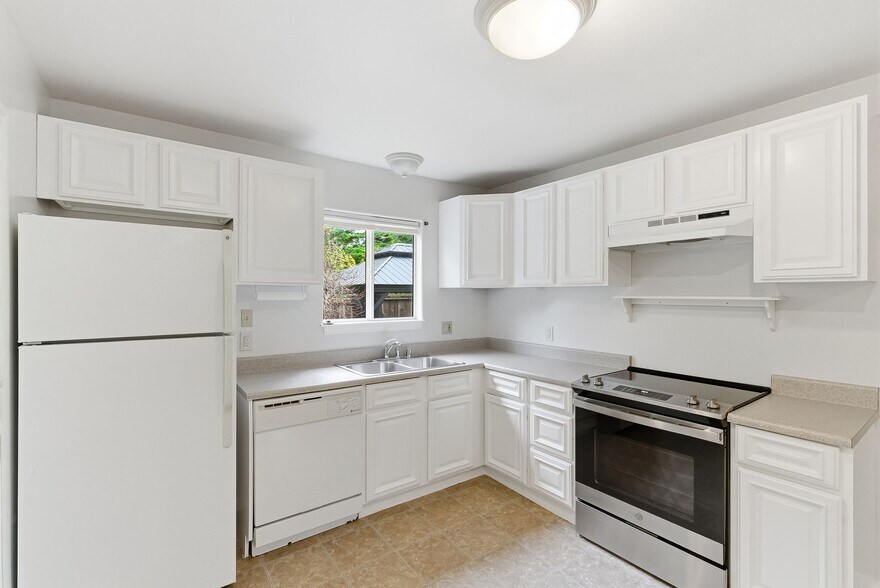 More Photos Of 567 San Geronimo Valley Dr, San Geronimo Apartments For Sale